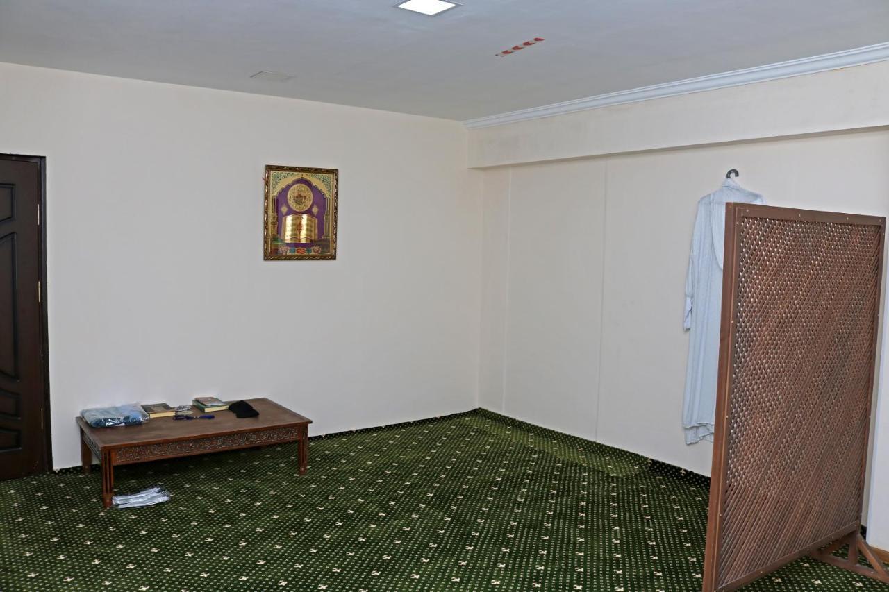 Chinor Garden Hotel - Free Airport Pick-Up And Drop-Off Tasken Kültér fotó