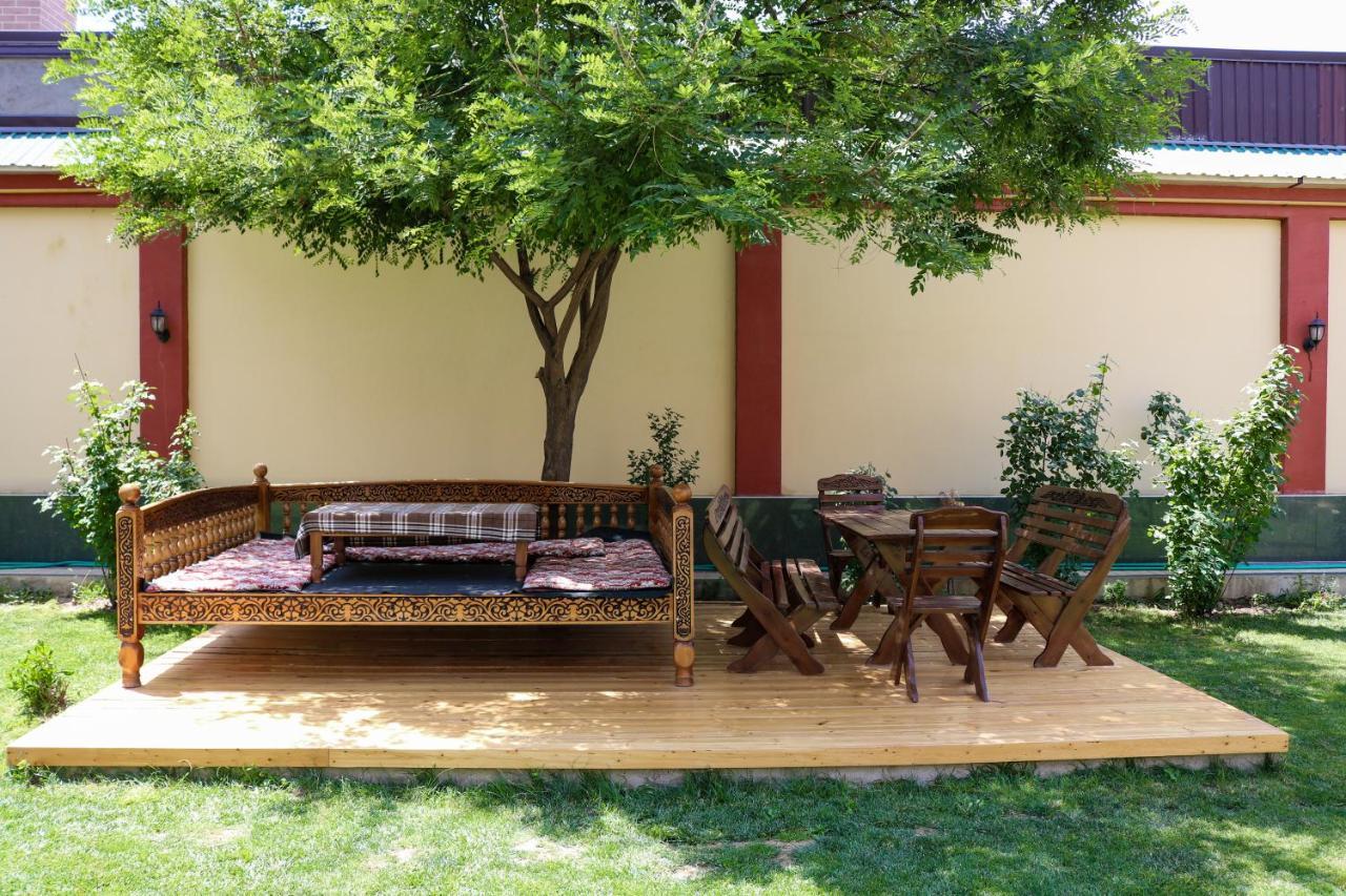 Chinor Garden Hotel - Free Airport Pick-Up And Drop-Off Tasken Kültér fotó