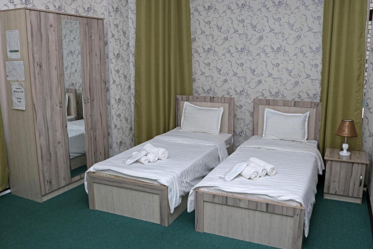 Chinor Garden Hotel - Free Airport Pick-Up And Drop-Off Tasken Kültér fotó