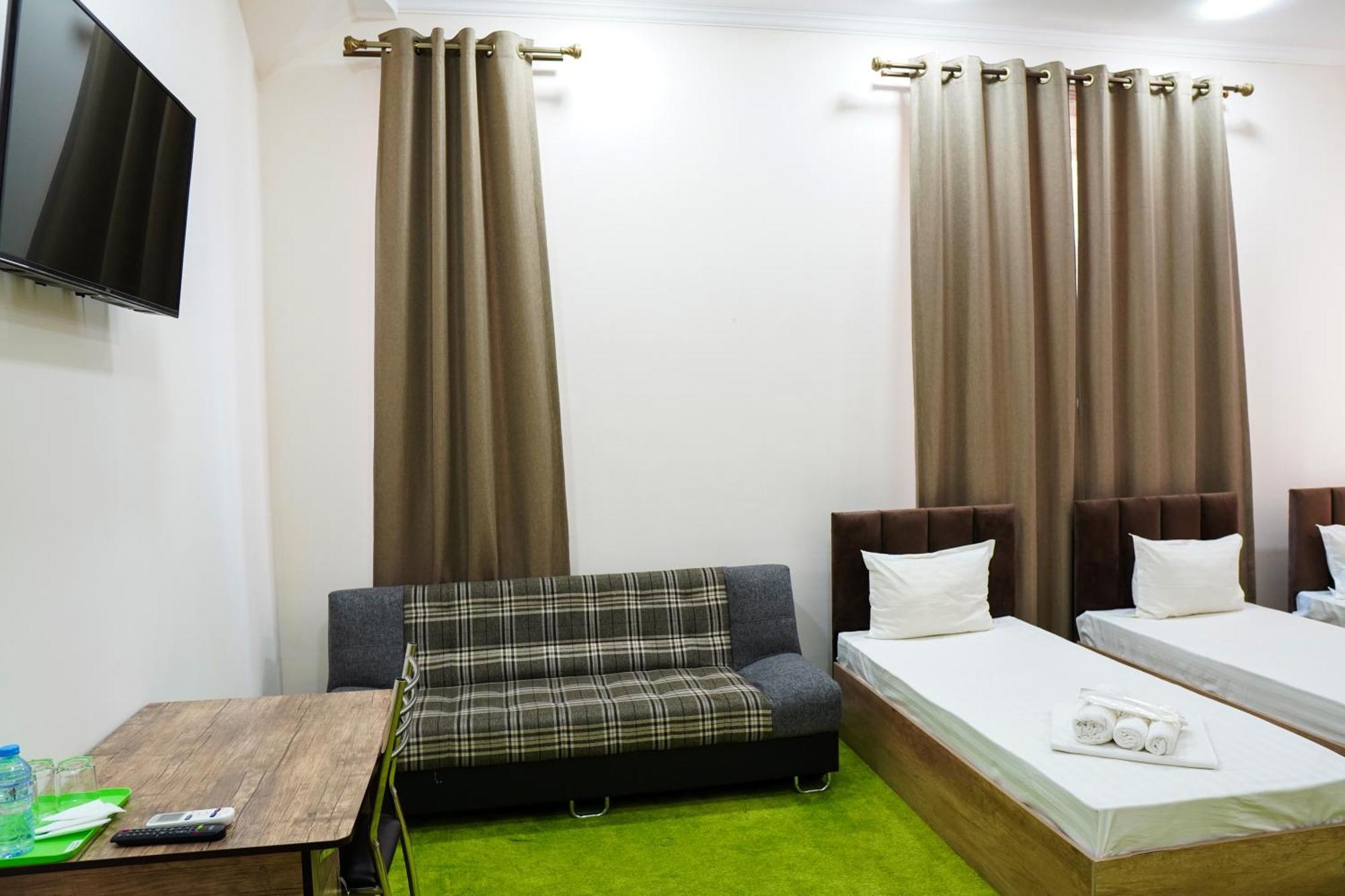 Chinor Garden Hotel - Free Airport Pick-Up And Drop-Off Tasken Kültér fotó