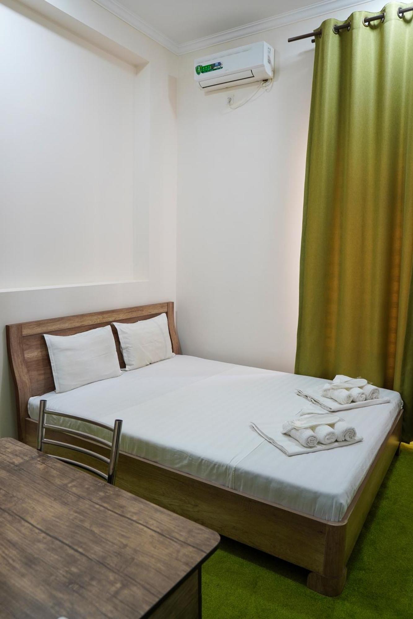 Chinor Garden Hotel - Free Airport Pick-Up And Drop-Off Tasken Kültér fotó