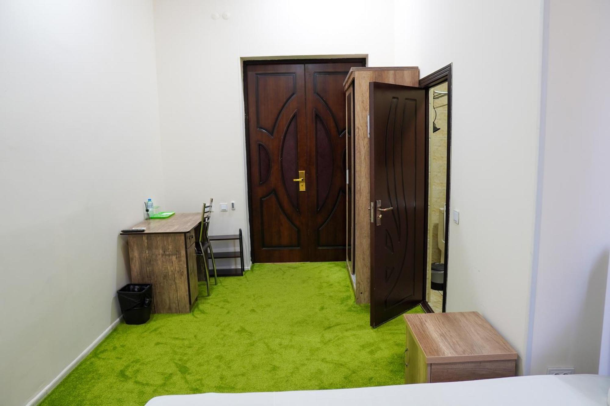 Chinor Garden Hotel - Free Airport Pick-Up And Drop-Off Tasken Kültér fotó